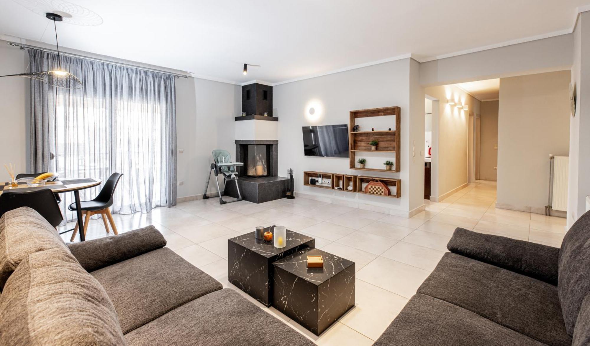 Spacious 3-bedroom With Wifi, Ac In Charming Kalamaria - Mountain View Θεσσαλονίκη
